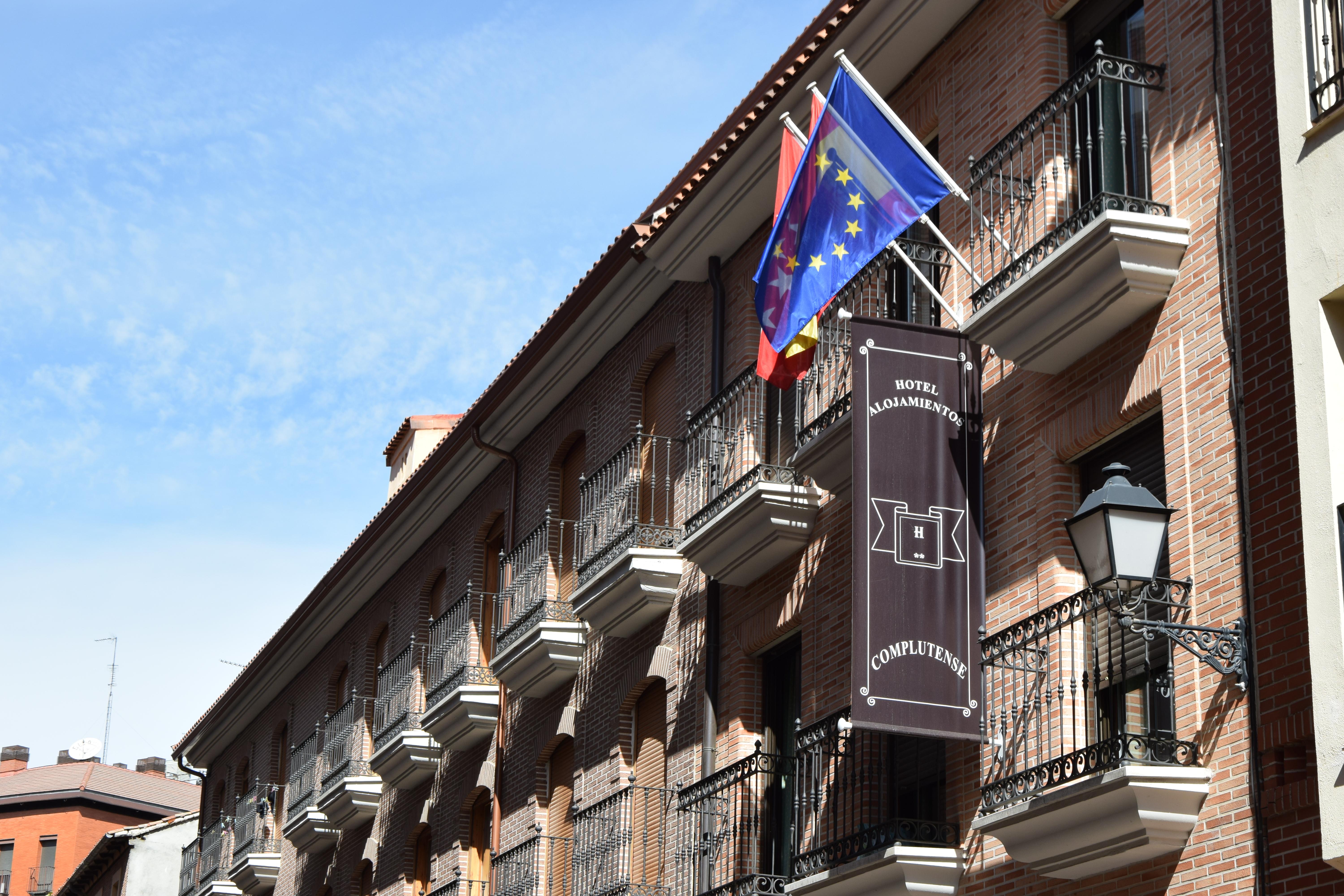 Hotel Complutense Alcalá de Henares Exterior foto